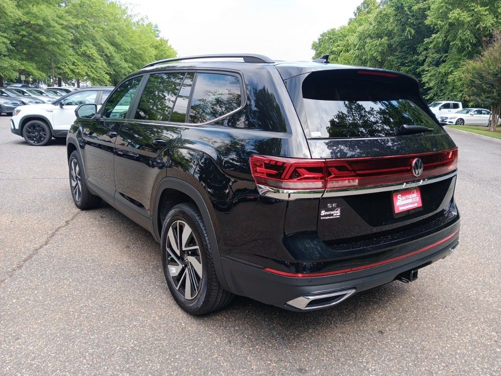 2024 Volkswagen Atlas 2.0T SE w/Technology 3