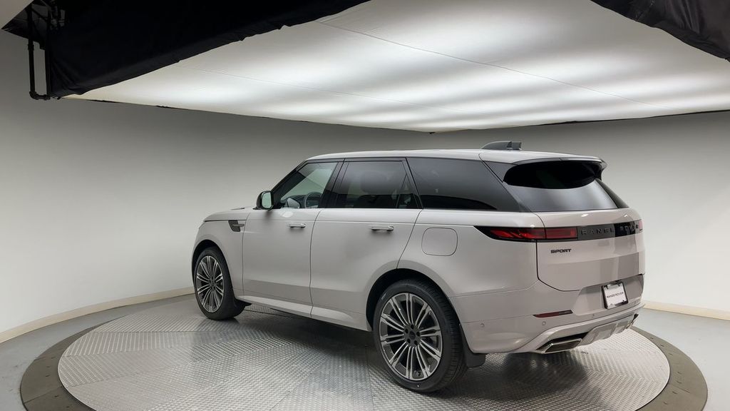 Thumbnail: 2026 Land Rover Range Rover Sport - 4
