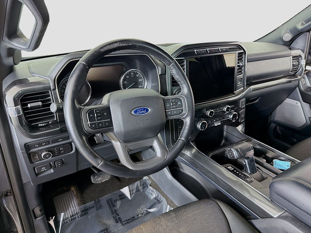 Used 2021 Gray Ford XLT image 19