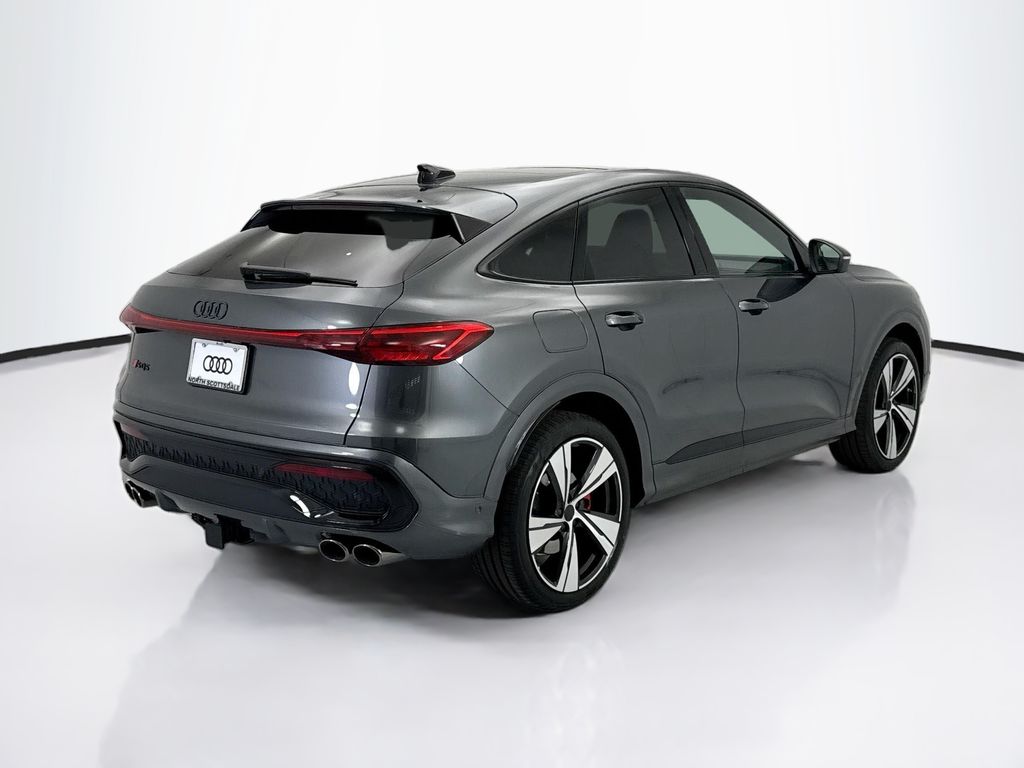 Thumbnail: 2026 Audi SQ5 - 5