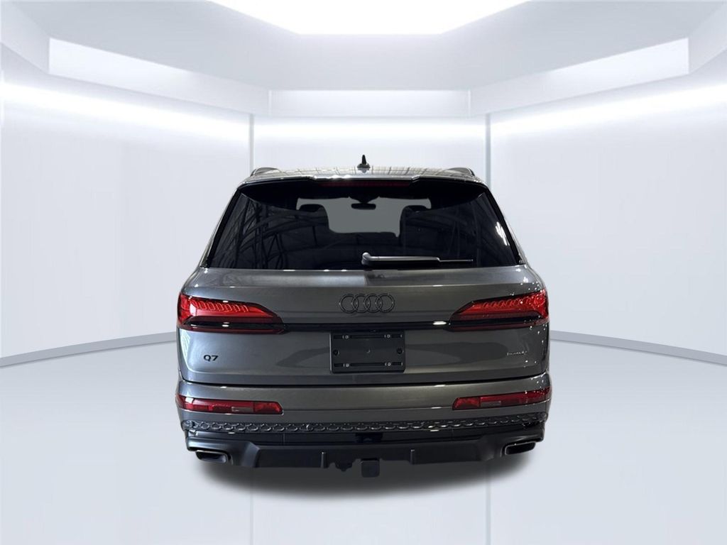 Thumbnail: 2026 Audi Q7 - 4