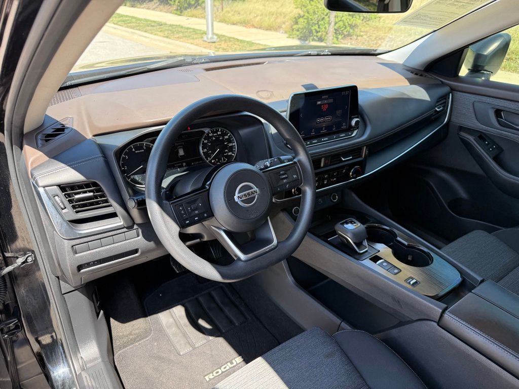 Thumbnail: 2021 Nissan Rogue - 13