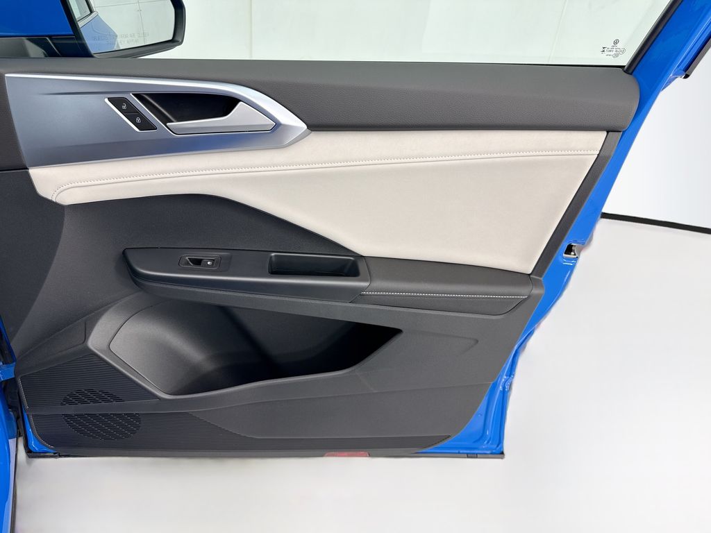 Thumbnail: 2026 Volkswagen Taos - 23