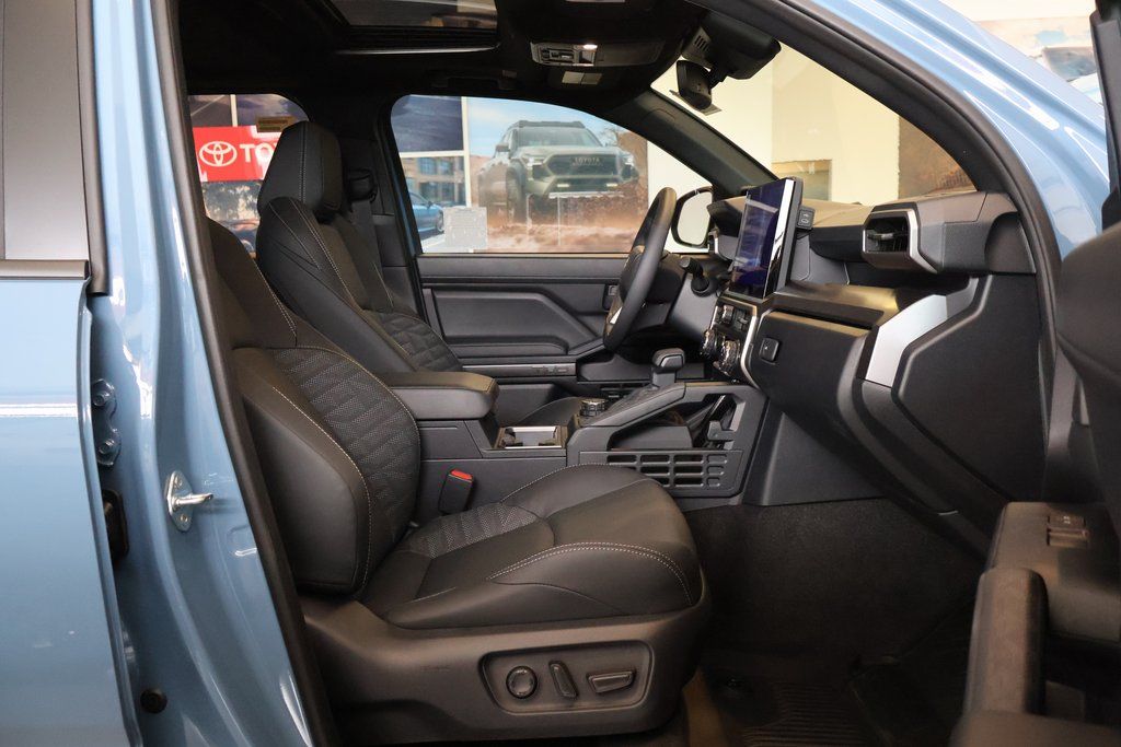 Thumbnail: 2026 Toyota 4Runner - 8