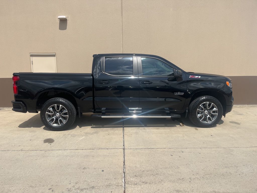 2024 Chevrolet Silverado 1500 RST 5