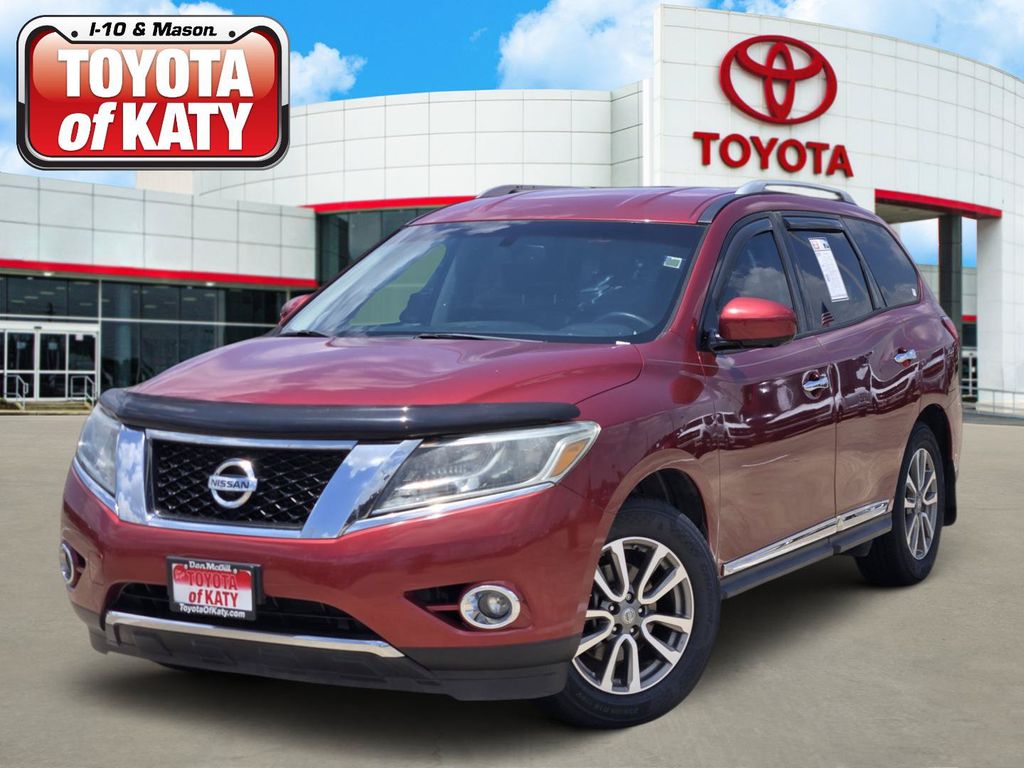 Cayenne Red Metallic 2016 Nissan Pathfinder SUV / Crossover Front-Wheel Drive Continuously Variable Transmission