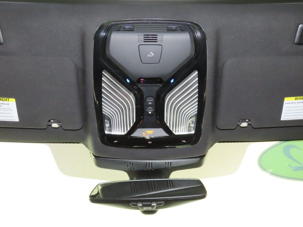 Thumbnail: 2022 BMW 5 Series - 27