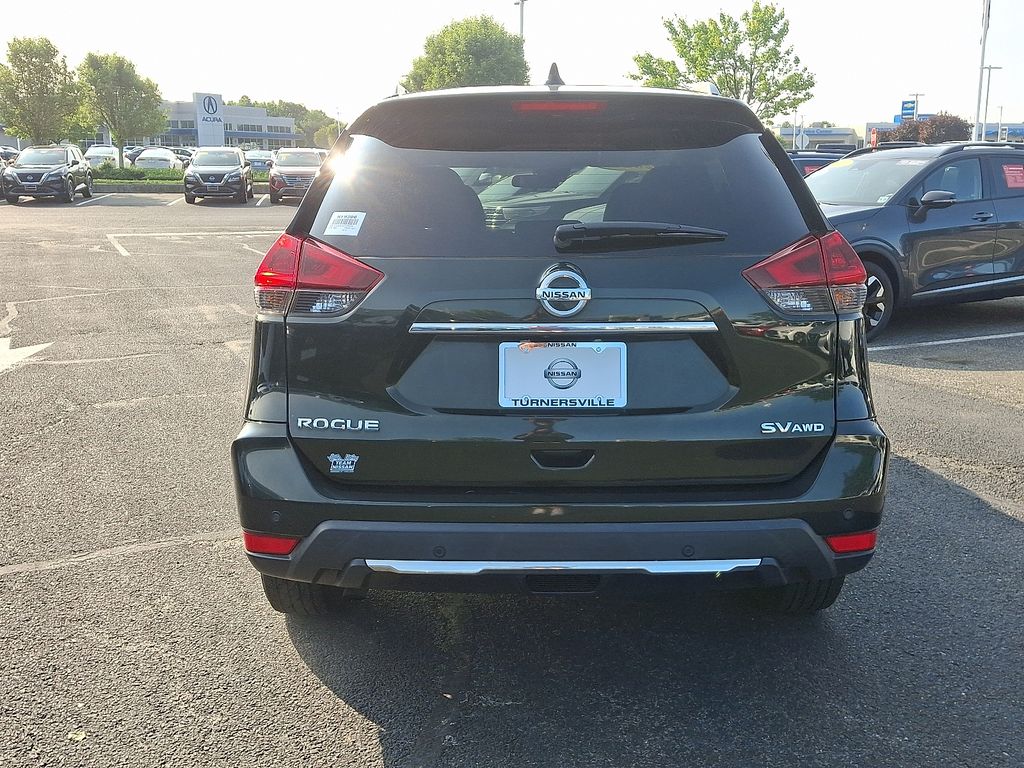 2020 Nissan Rogue SV 5