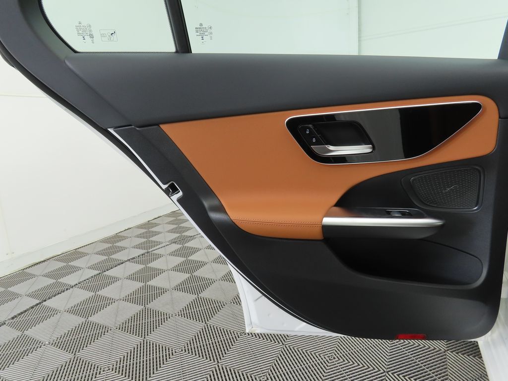 Thumbnail: 2025 Mercedes-Benz C-Class - 26