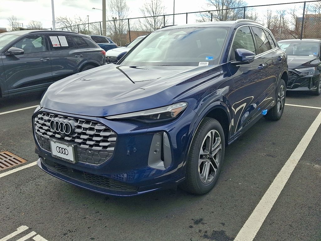 Thumbnail: 2026 Audi Q5 - 1