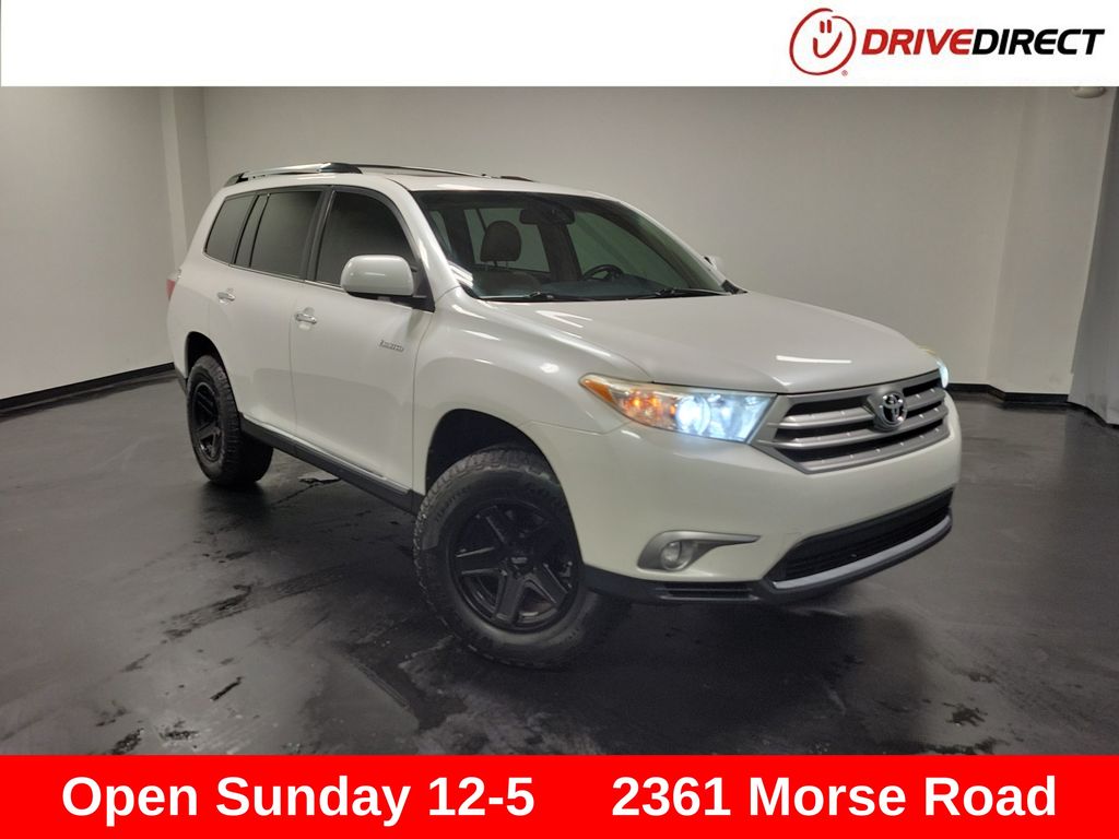2013 Toyota Highlander Blanco (Blizzard Pearl) SUV/Crossover Tracción en las cuatro ruedas 5 velocidades Automática marcha alta