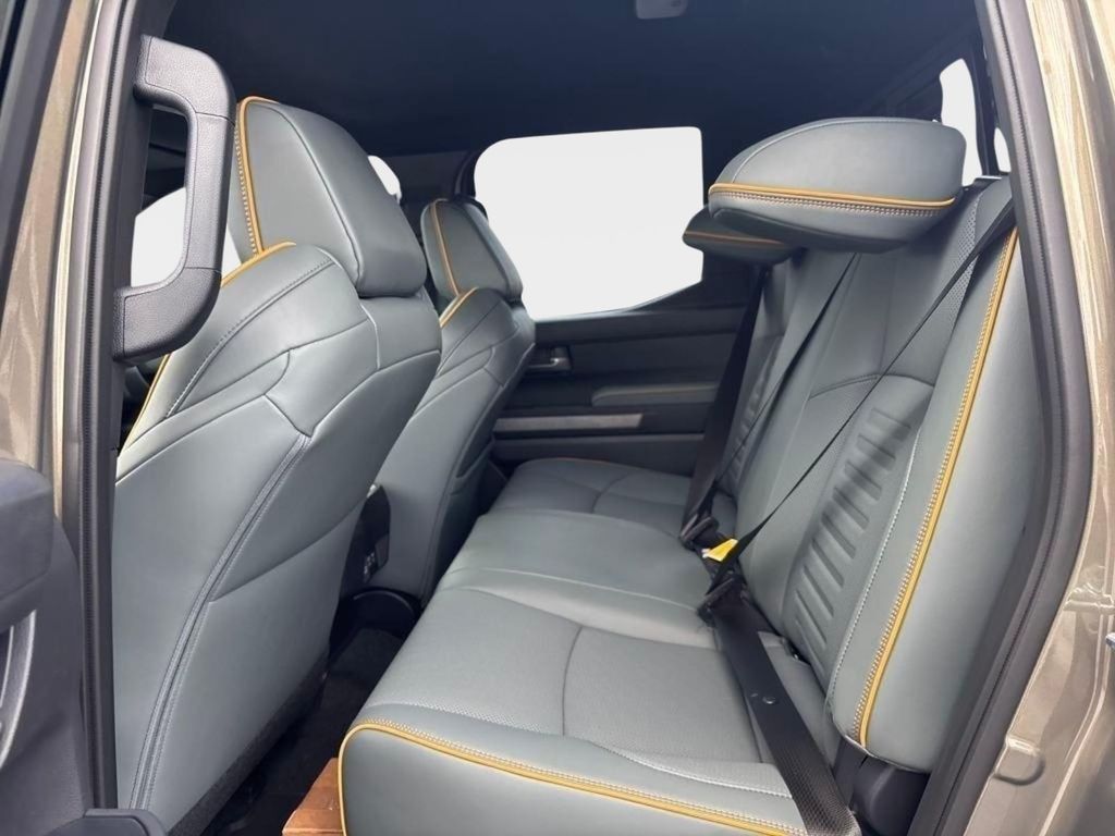 2025 Toyota Tacoma Trailhunter - Photo 19