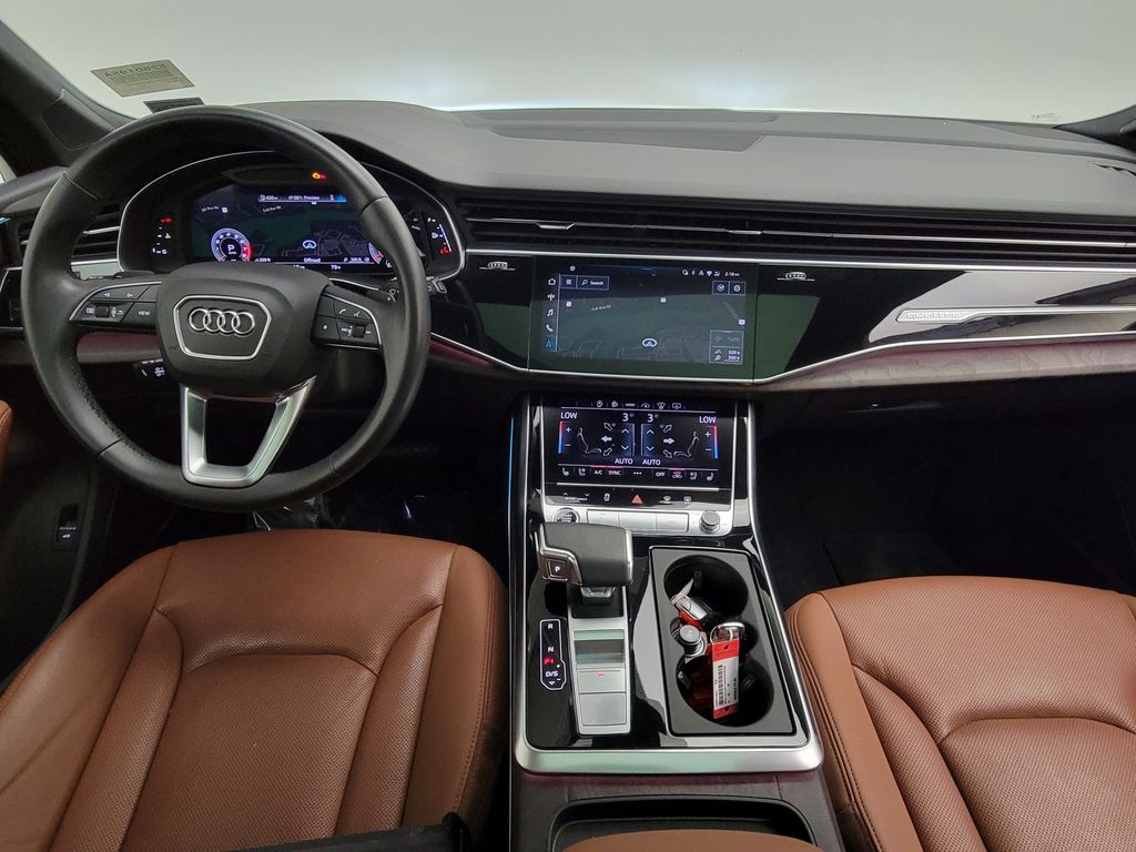 Thumbnail: 2021 Audi Q7 - 19