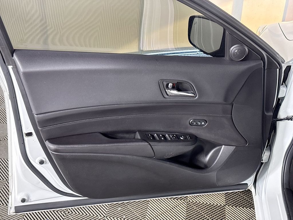 2017 Acura ILX Premium Package