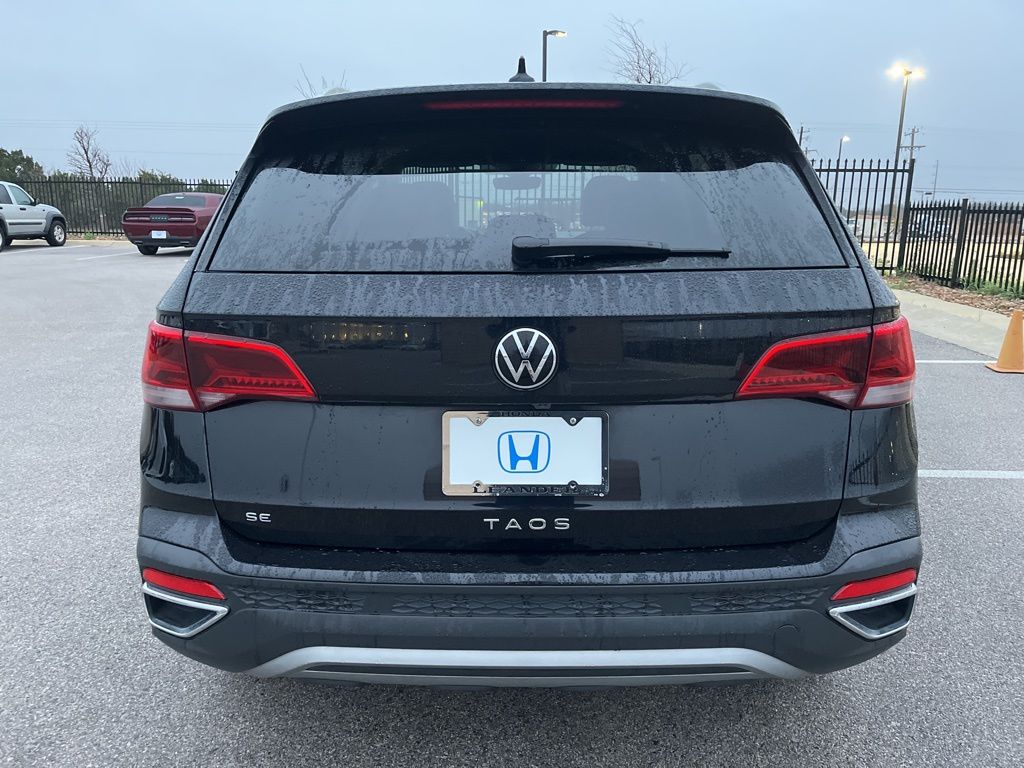 Thumbnail: 2024 Volkswagen Taos - 5