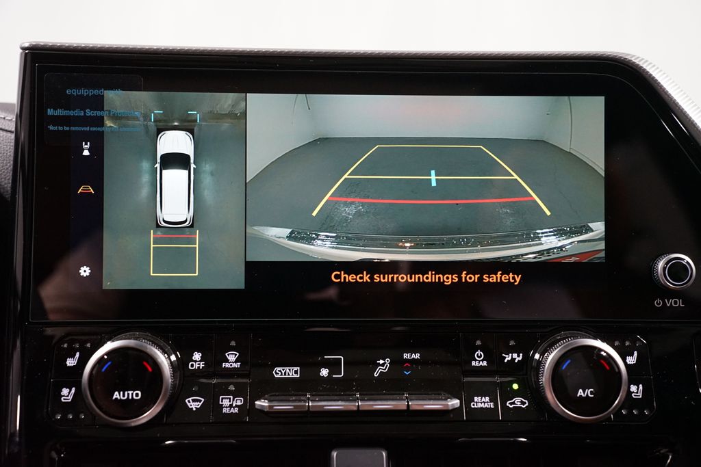 Thumbnail: 2026 Toyota Highlander - 20