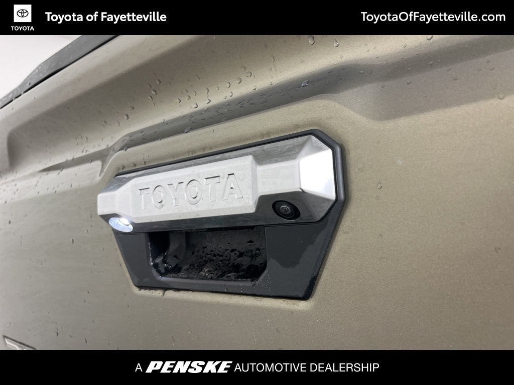 2025 Toyota Tacoma Limited 10