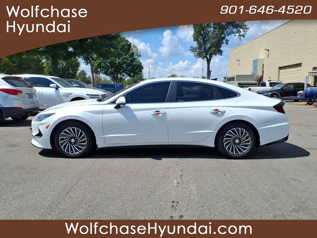 2022 Hyundai Sonata Hybrid