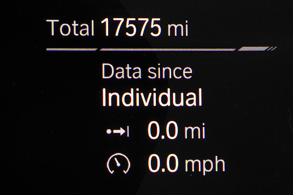 Thumbnail: 2023 BMW X6 - 32