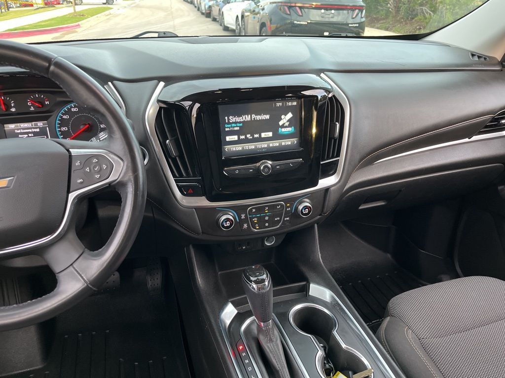 2018 Chevrolet Traverse LT 17