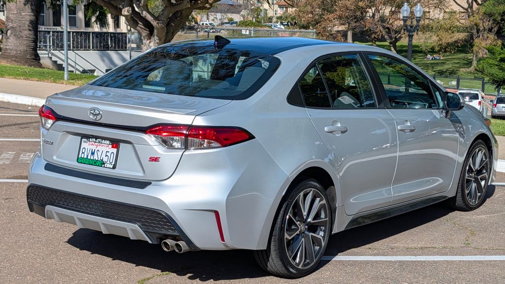Used 2021 Toyota Corolla SE 4D Sedan