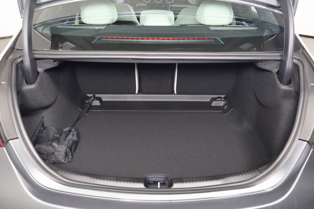 Thumbnail: 2026 Mercedes-Benz C-Class - 8