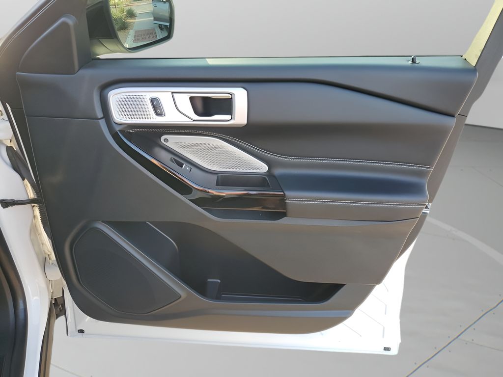 2021 Ford Explorer  St In Austin, Texas