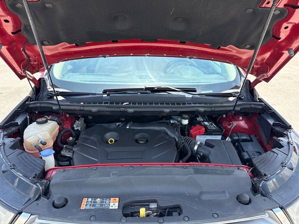 Used 2015 Red Ford Titanium image 28