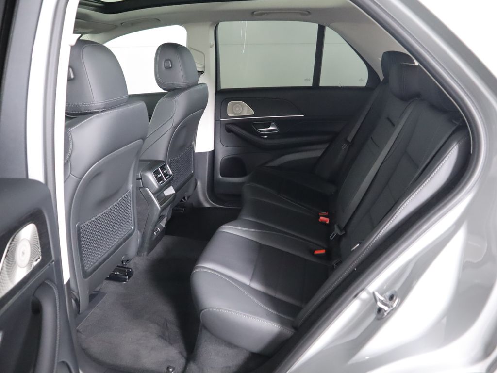 Thumbnail: 2026 Mercedes-Benz GLE - 23