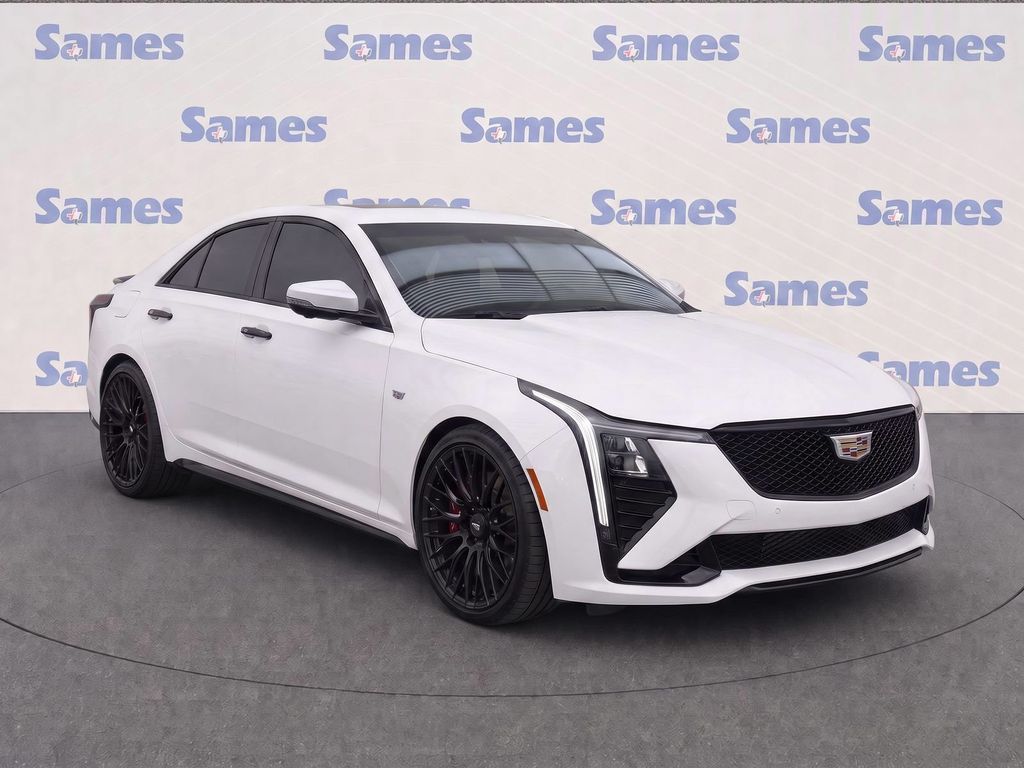 Crystal White Tricoat 2025 Cadillac CT5 Sedan Rear-Wheel Drive Automatic
