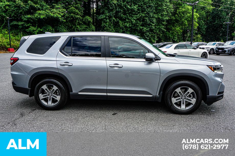 Used 2025 Silver Honda EX-L image 8