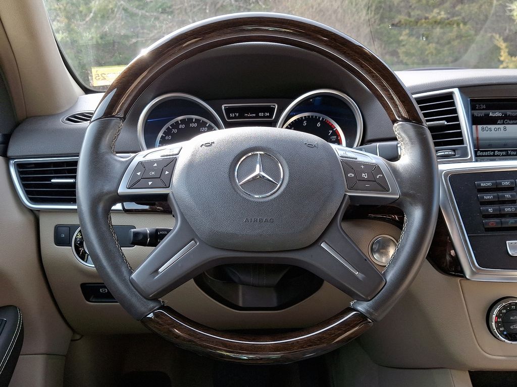 2013 Mercedes-Benz M-Class ML 350 4MATIC 20