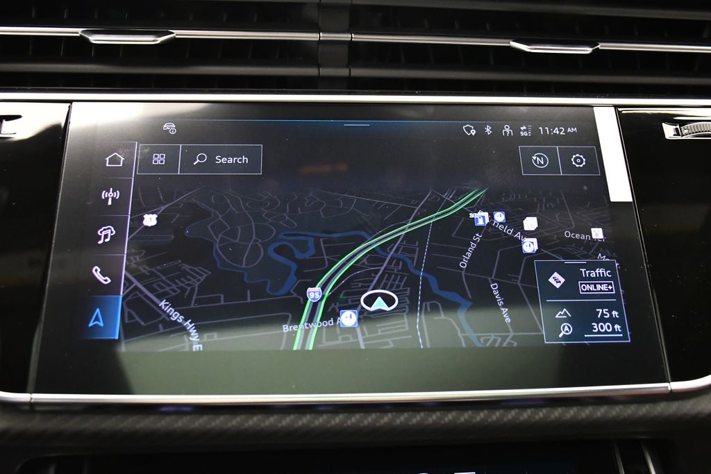 Thumbnail: 2026 Audi RS Q8 - 26