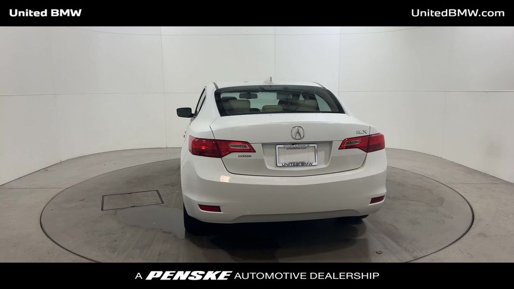 2015 Acura ILX 2.0 7