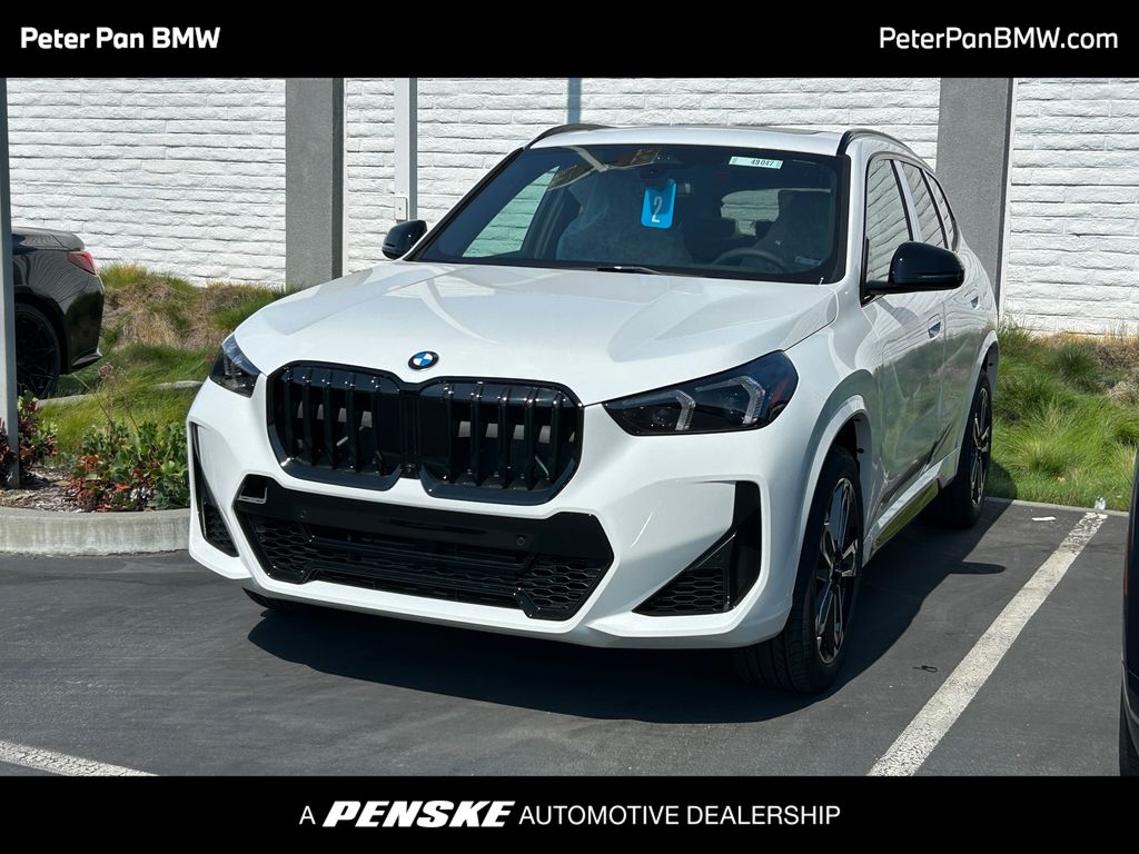 Thumbnail: 2026 BMW X1 - 1