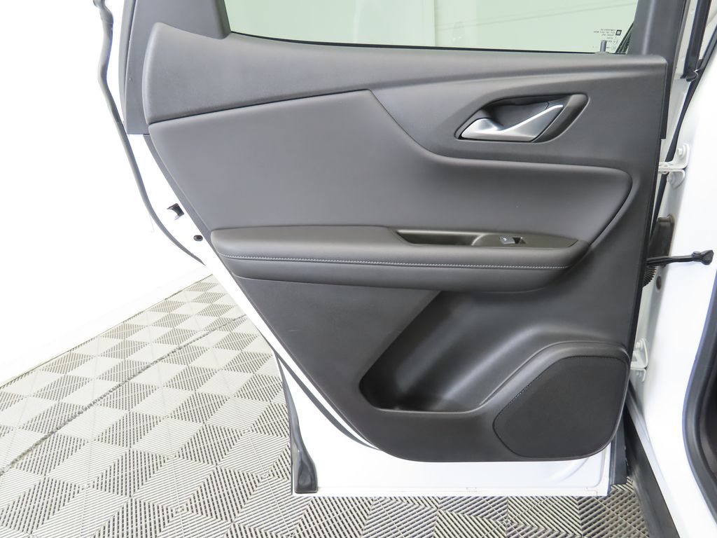 Thumbnail: 2022 Chevrolet Blazer - 24