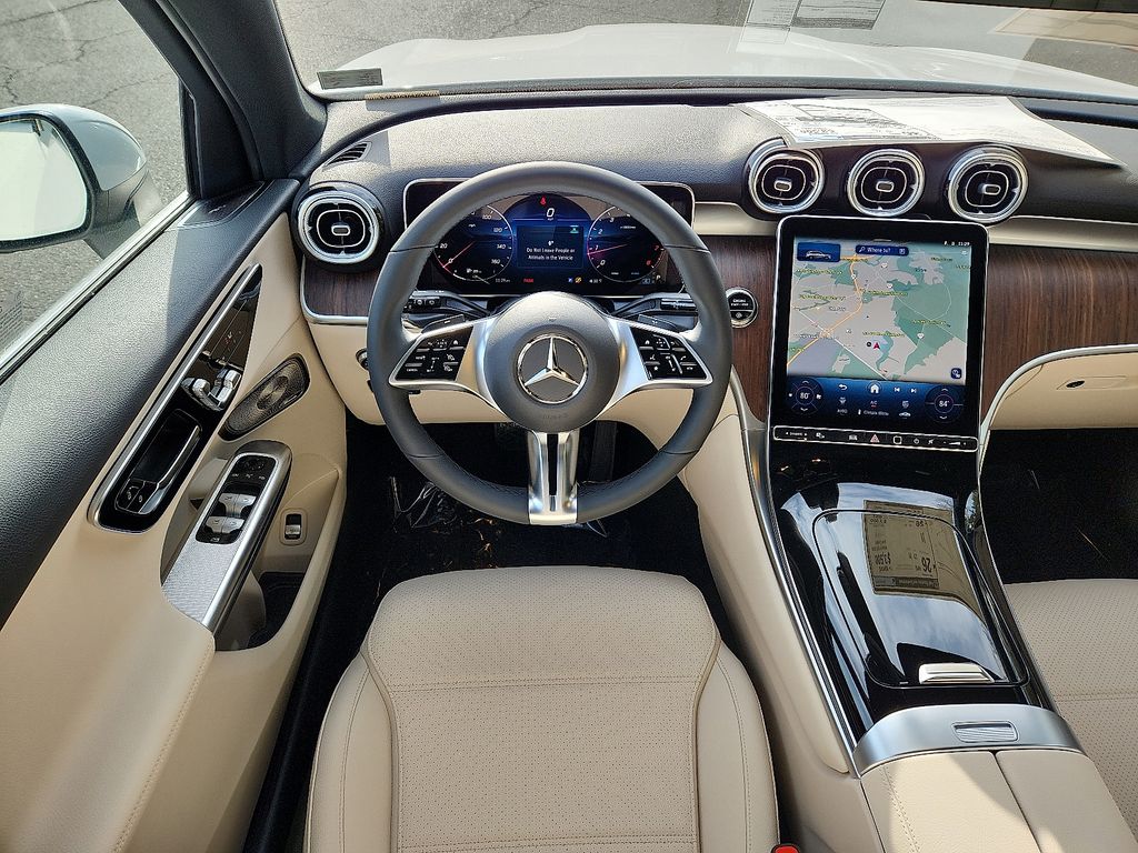 Thumbnail: 2026 Mercedes-Benz GLC - 7