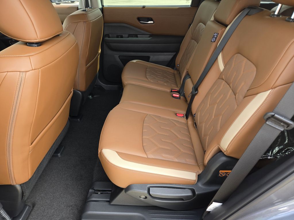 2026 Nissan Pathfinder Platinum Gray at Bravo Nissan