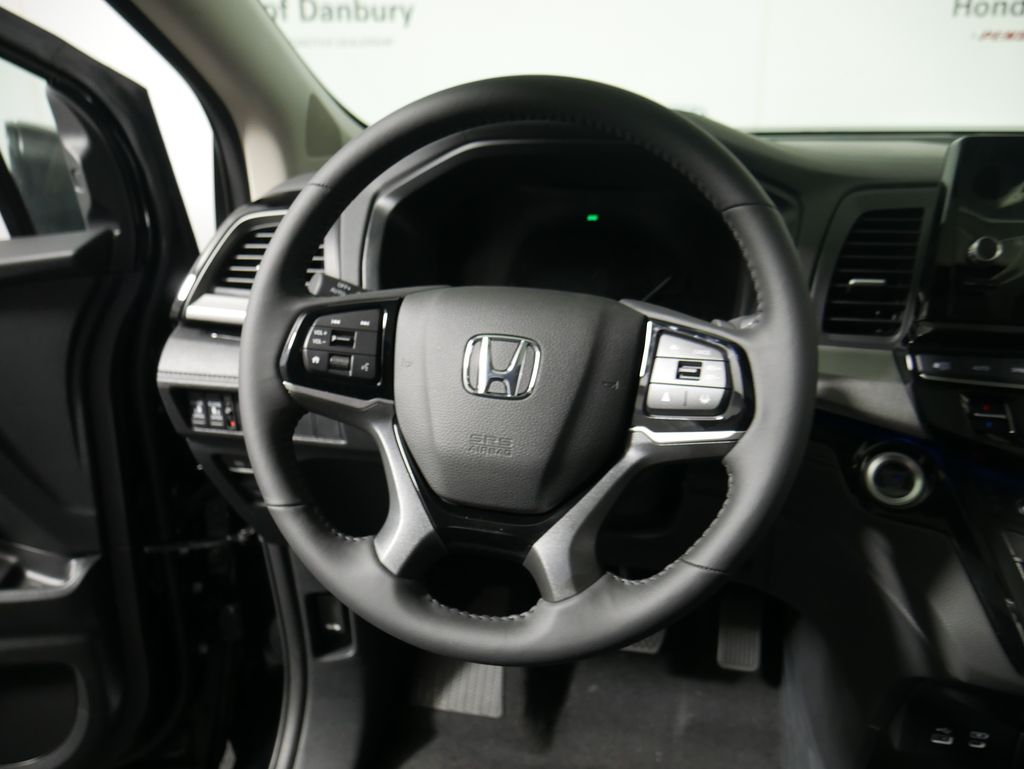 Thumbnail: 2026 Honda Odyssey - 10