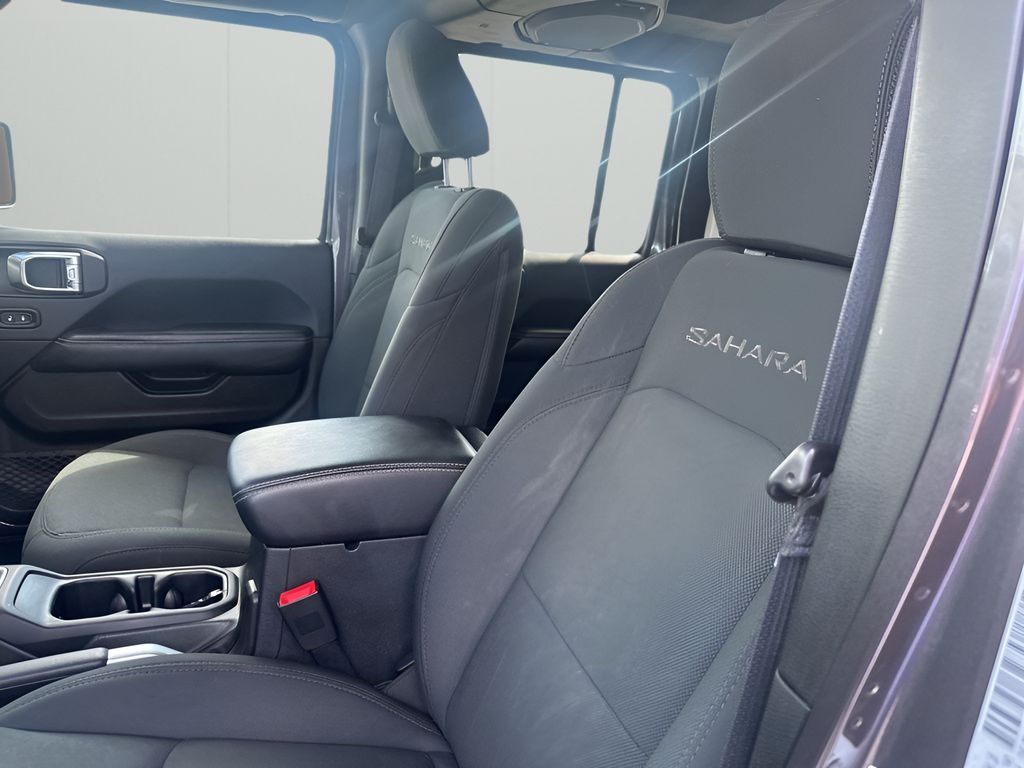 Used Car 2018 Jeep Wrangler  Unlimited Sahara For Sale In Austin, Texas