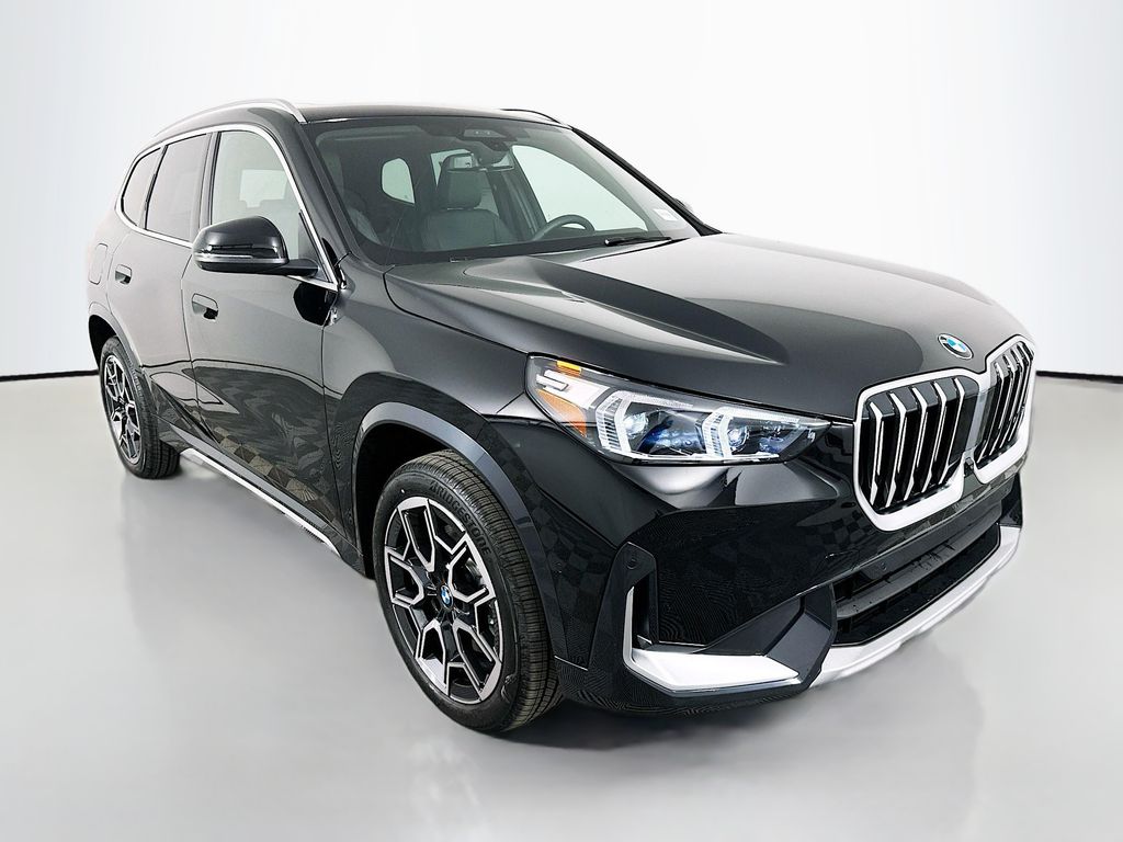 Thumbnail: 2026 BMW X1 - 3