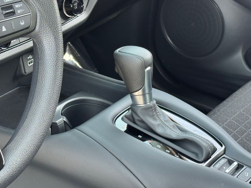 2025 Honda HR-V AWD LX