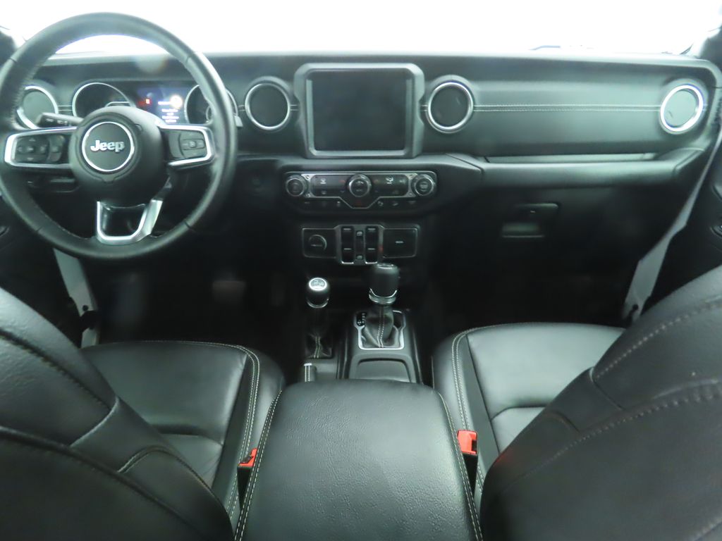 Thumbnail: 2018 Jeep Wrangler - 13