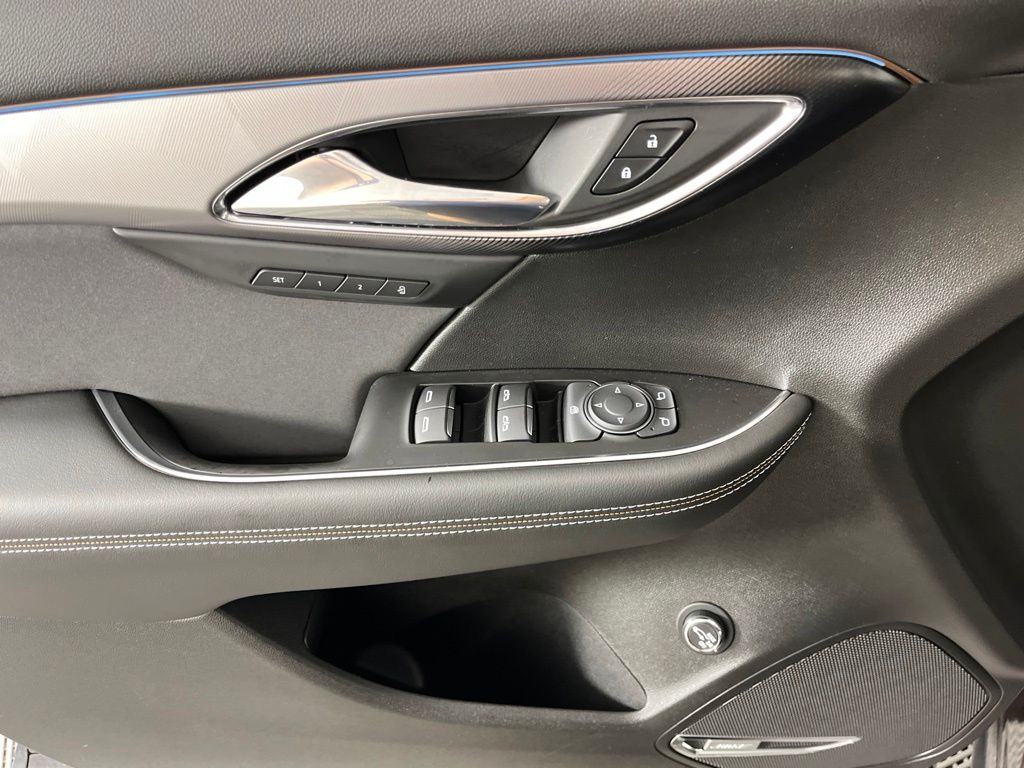 Thumbnail: 2025 Buick Envision - 27