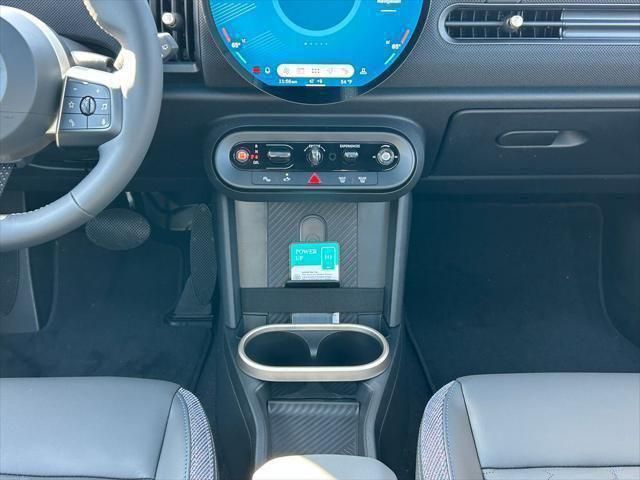 Thumbnail: 2026 MINI Cooper - 26