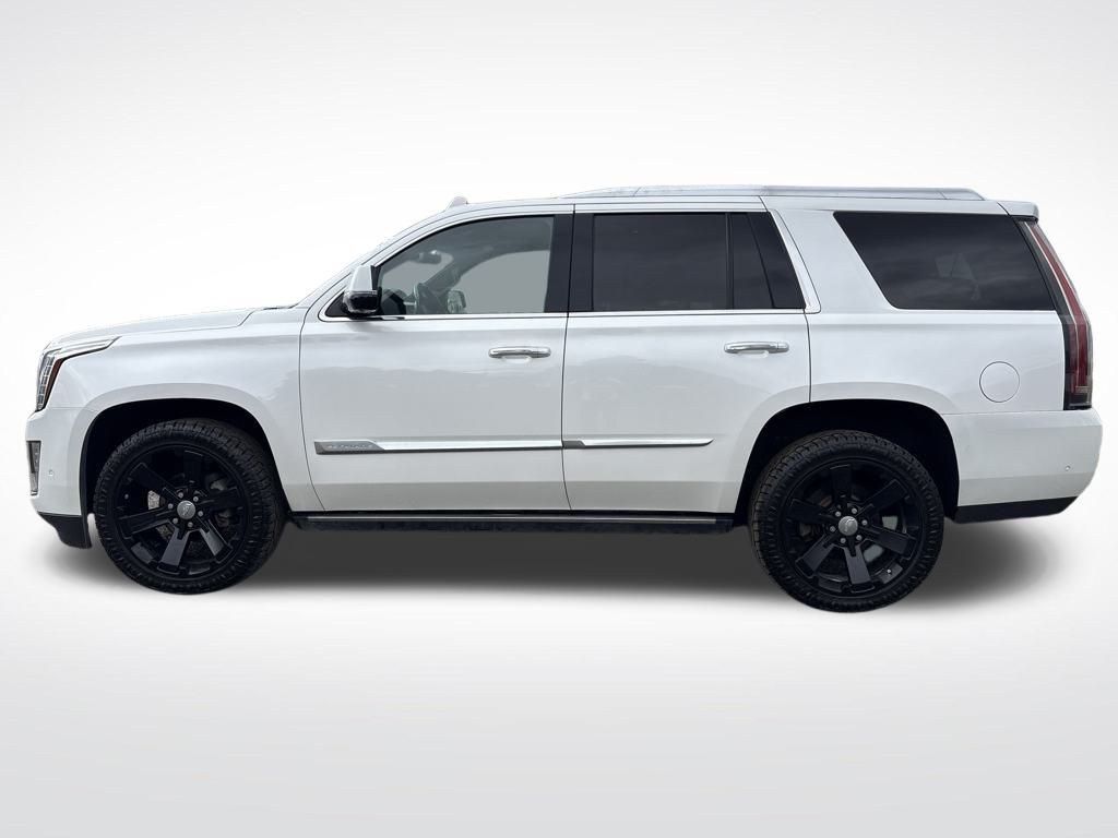 2019 Crystal White Tricoat Cadillac Escalade Platinum Edition 4X4 SUV
