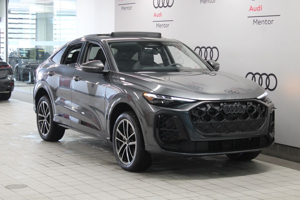 Thumbnail: 2026 Audi Q5 - 8