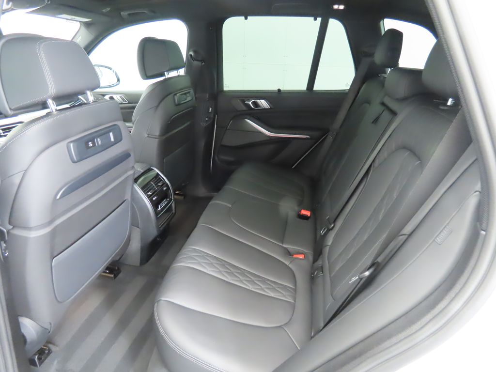 Thumbnail: 2023 BMW X5 - 22