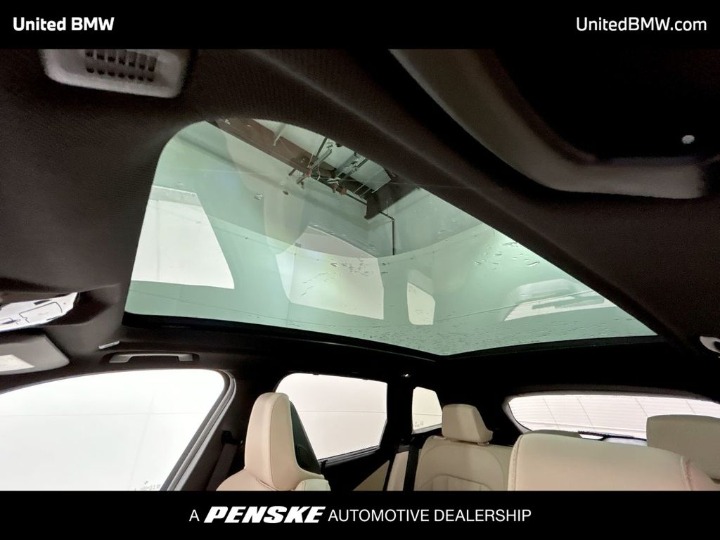 Thumbnail: 2025 BMW X3 - 20