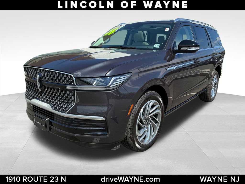 Starlight Gray Premium Co 2026 Lincoln Navigator SUV / Crossover Four-Wheel Drive Automatic
